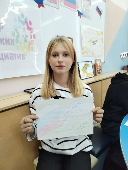 День воссоединения ДНР, ЛНР, Запорожской и Херсонской областей с РФ.